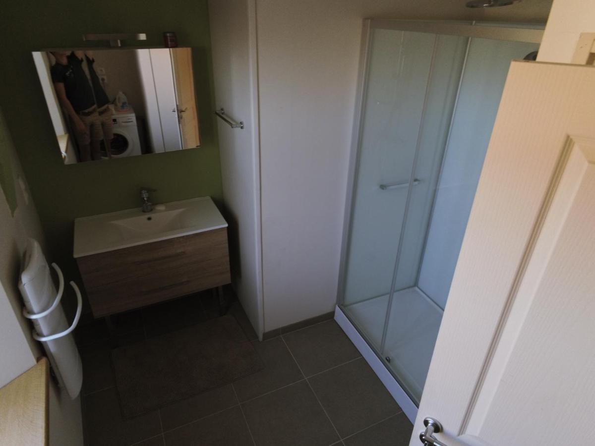 Logement Nenuphar อาวาลง ภายนอก รูปภาพ