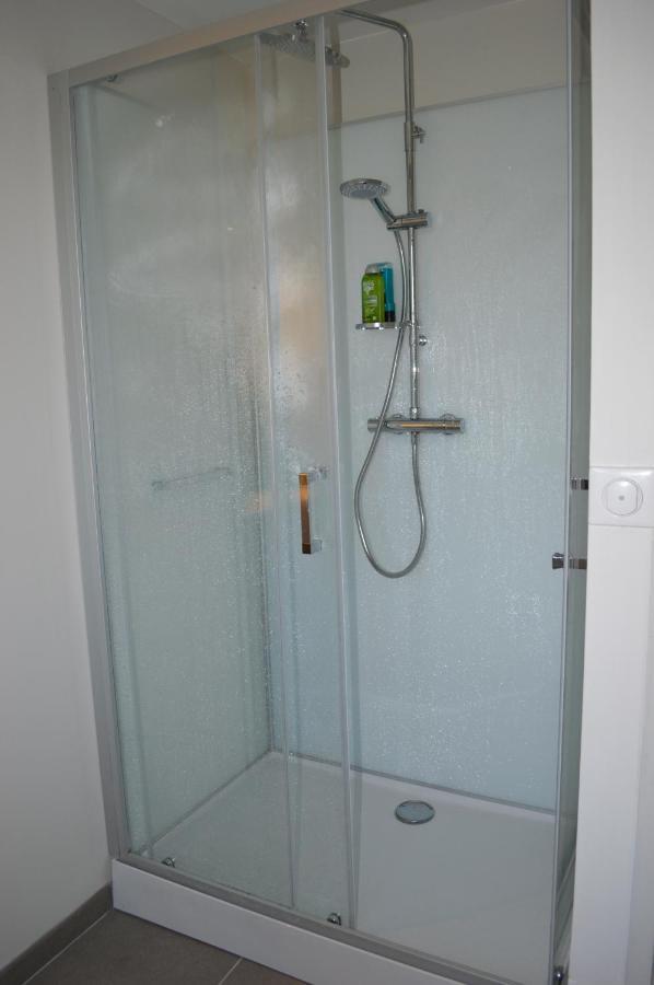 Logement Nenuphar อาวาลง ภายนอก รูปภาพ